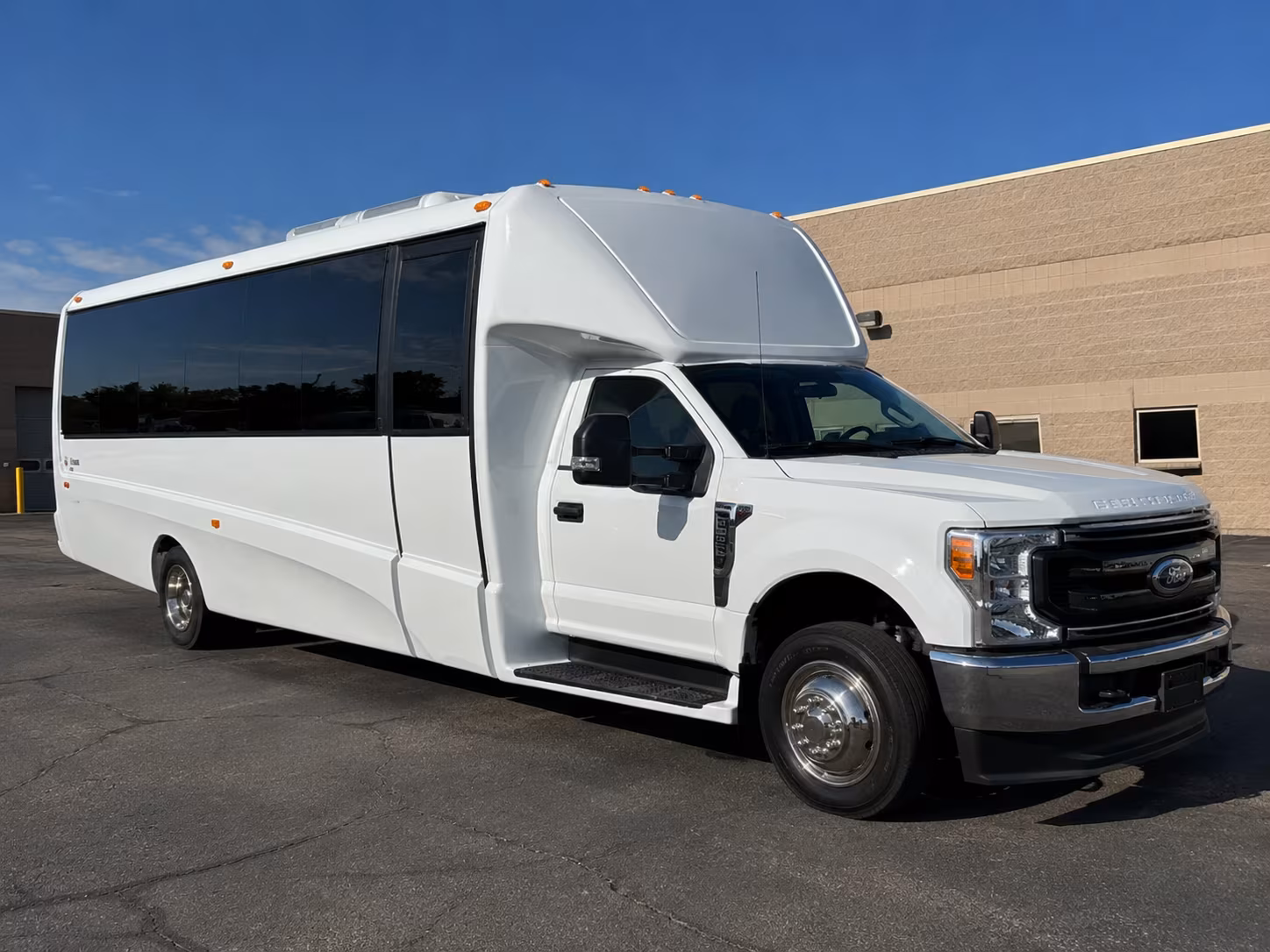 gastonia charter bus rentals for airport transfers